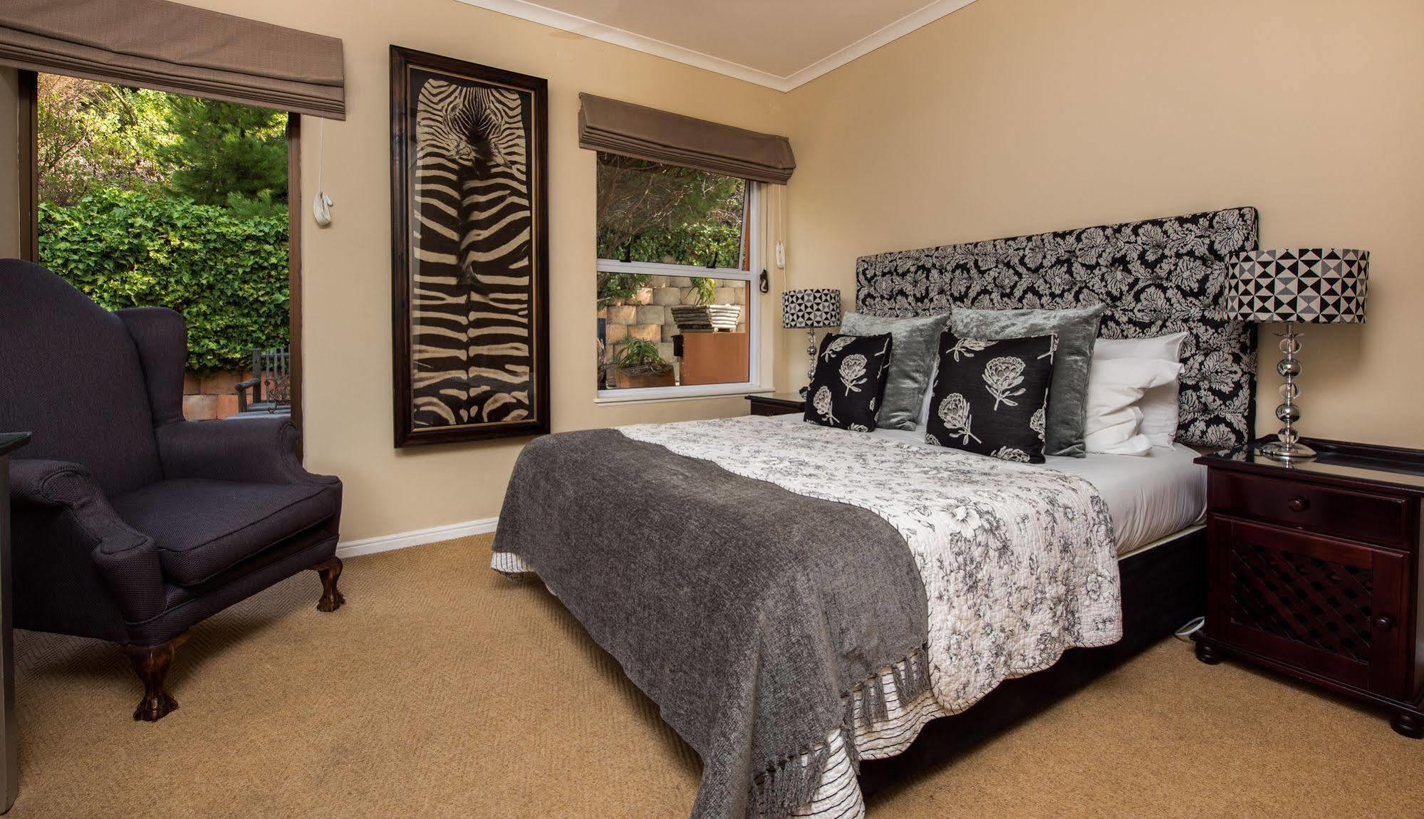 Whale View Manor & Spa Simonʼs Town エクステリア 写真